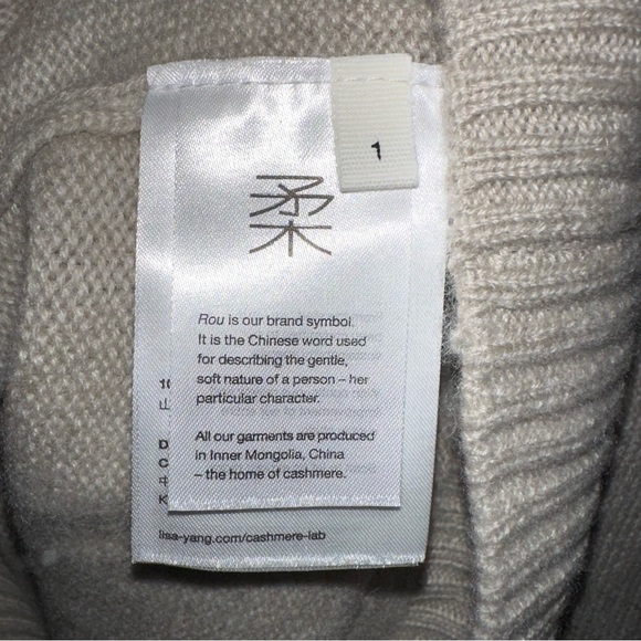 Size 4 Lisa Yang Cardigan - Picture 8 of 9